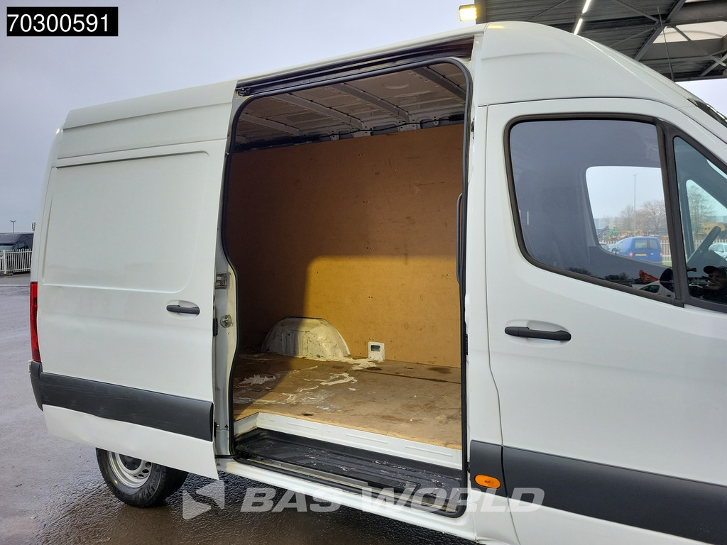 Mercedes-Benz Sprinter 314 CDI L2H2 LED Airco Cruise Camera MBUX CarPlay Euro6 L2 Airco Cruise control 7
