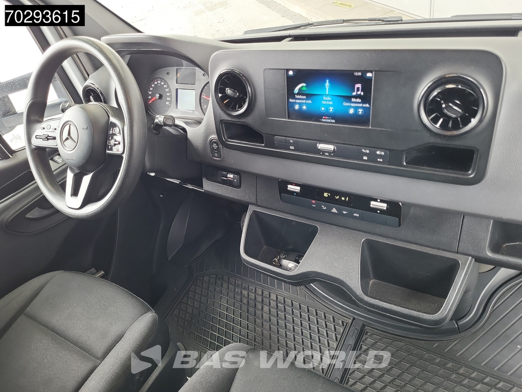 Mercedes-Benz Sprinter 314 CDI Laadklep Automaat Zijdeur Bakwagen Airco Cruise Camera MBUX CarPlay APK 05-2026 Euro6 Meubelbak Koffer 20m3 Airco Cruise control 10