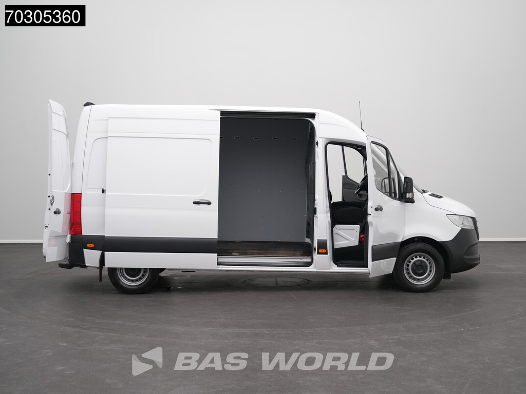 Mercedes-Benz Sprinter 315 CDI Automaat L2H2 150PK Airco Camera MBUX CarPlay Euro6 L2 Airco 17