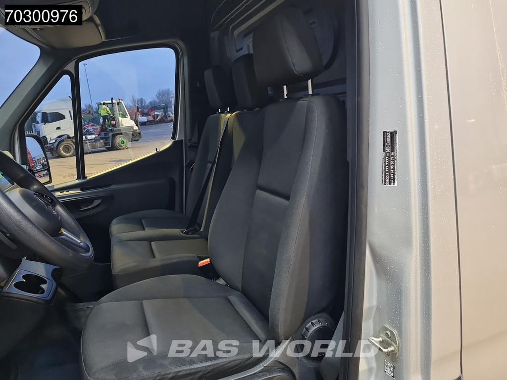 Mercedes-Benz Sprinter 315 CDI Automaat L2H2 150PK Airco Camera Parkeersensoren MBUX CarPlay Euro6 L2 Airco 11