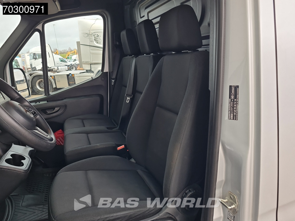 Mercedes-Benz Sprinter 315 CDI Automaat L2H2 150PK Airco Camera Parkeersensoren MBUX CarPlay Euro6 L2 Airco 15