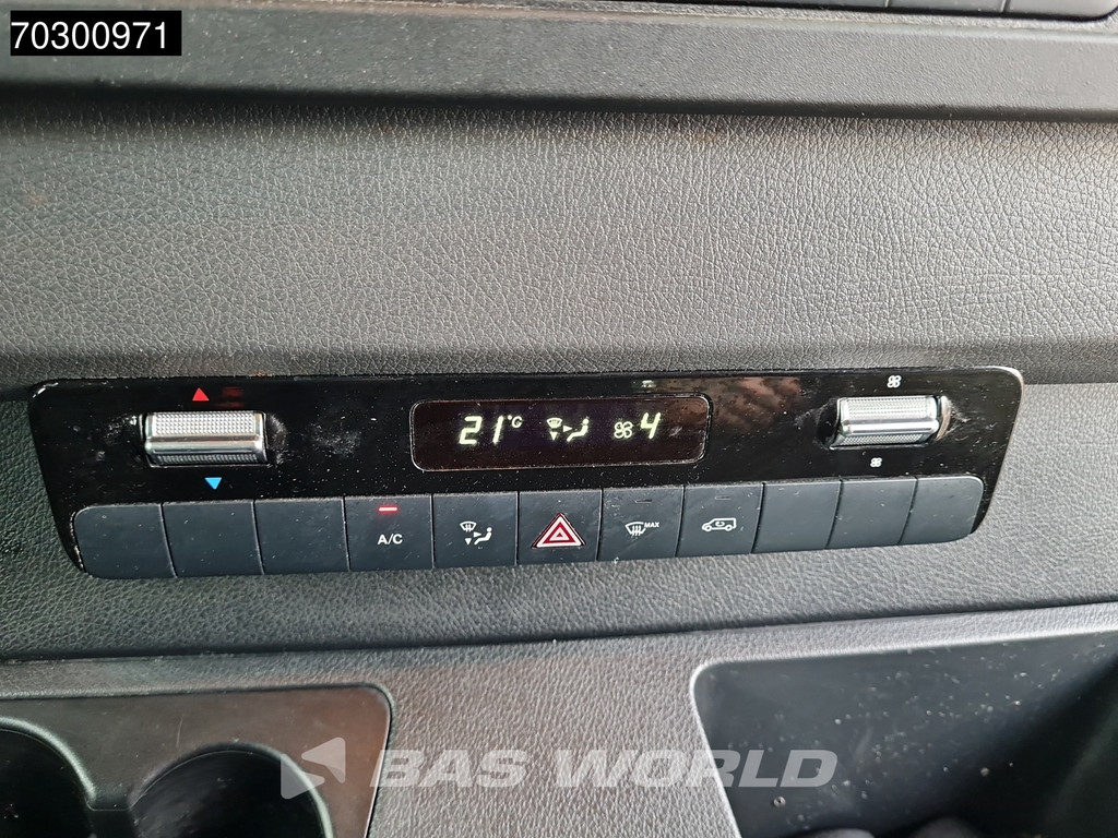 Mercedes-Benz Sprinter 315 CDI Automaat L2H2 150PK Airco Camera Parkeersensoren MBUX CarPlay Euro6 L2 Airco 16