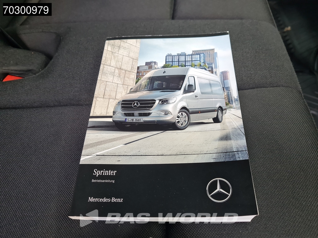 Mercedes-Benz Sprinter 315 CDI Automaat L2H2 150PK Airco Camera Parkeersensoren MBUX CarPlay Euro6 L2 Airco 17