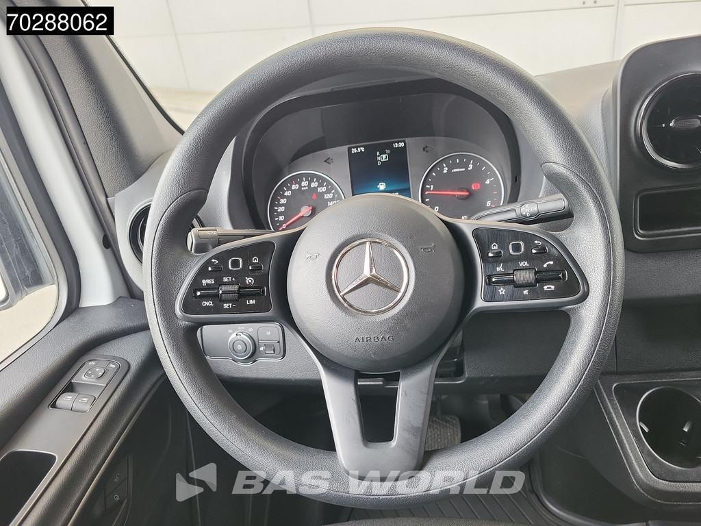 Mercedes-Benz Sprinter 315 CDI Automaat L3H2 LED MBUX Airco Cruise Maxi L3 15m3 Airco Cruise control 17