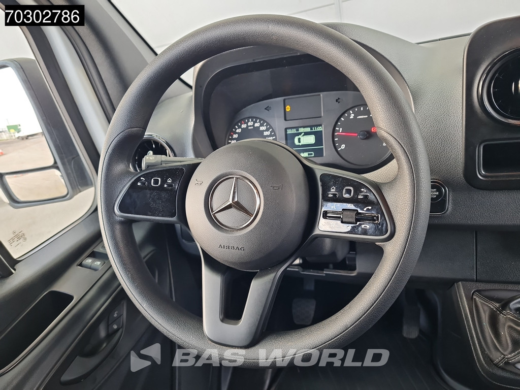 Mercedes-Benz Sprinter 315 CDI L3H2 150PK Airco Cruise Camera MBUX CarPlay Euro6 L3 Airco 17