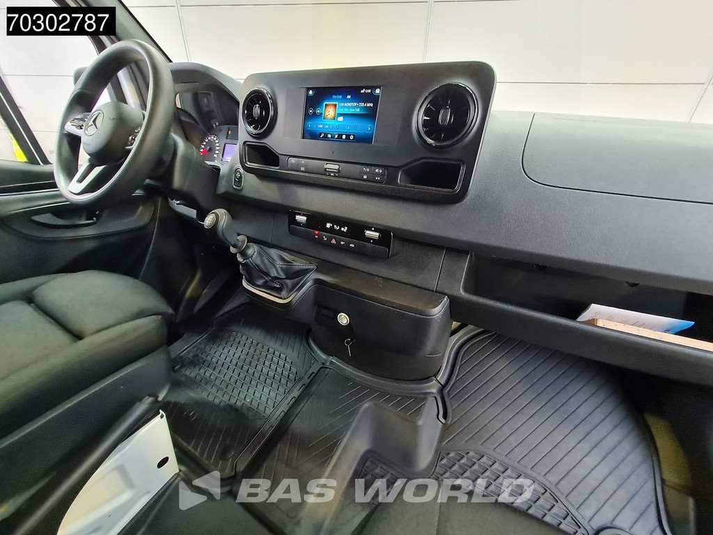 Mercedes-Benz Sprinter 315 CDI L3H2 150PK Airco Cruise Camera MBUX CarPlay Euro6 L3 Airco Cruise control 9