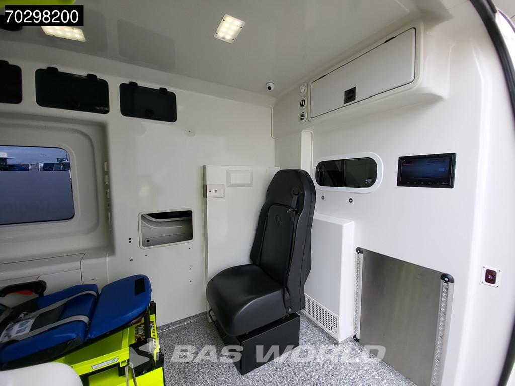 Mercedes-Benz Sprinter 316 CDI Ambulance Brancard Automaat Ziekenwagen Airco Cruise Camera Parkeersensoren Standkachel Euro6 Rettungswagen Krankenwagen 10m3 Airco Cruise control 9