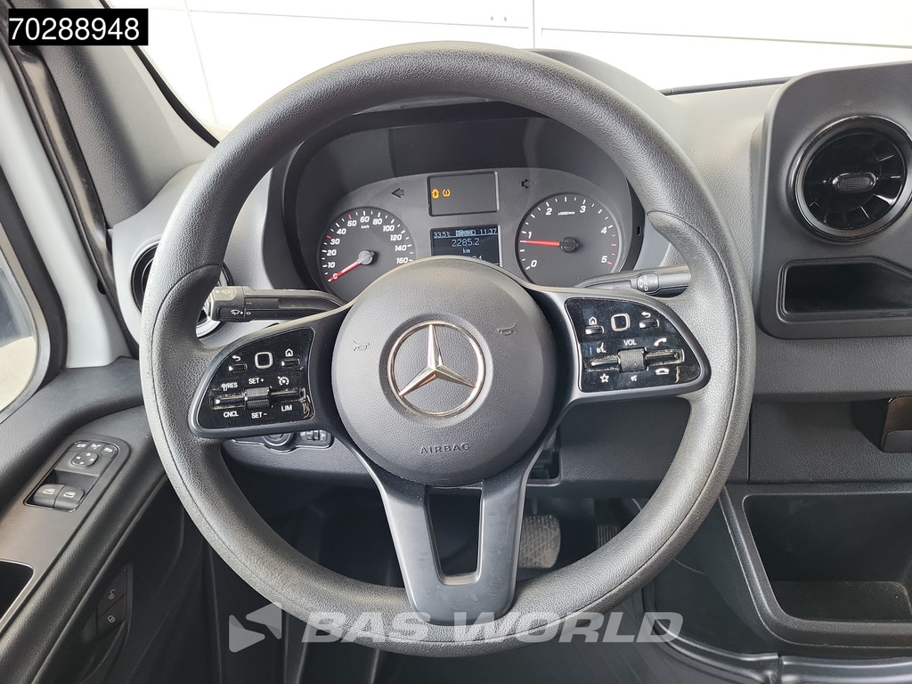 Mercedes-Benz Sprinter 316 CDI Automaat L3H2 160PK Airco Cruise Camera Parkeersensoren MBUX CarPlay Standkachel Euro6 L3 10m3 Airco Cruise control 19