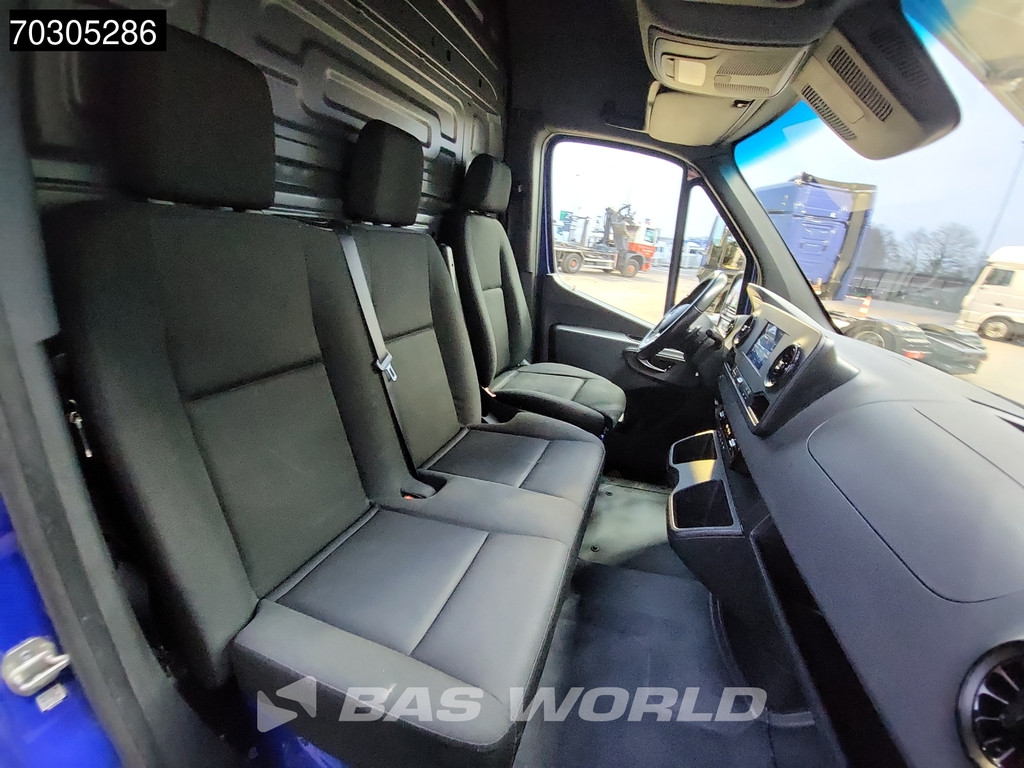 Mercedes-Benz Sprinter 316 CDI DHollandia Laadklep Automaat L2H2 Navi Airco Cruise Camera MBUX CarPlay APK 02-2026 Euro6 L2 Airco Cruise control 12