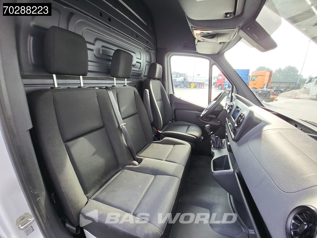 Mercedes-Benz Sprinter 316 CDI L3H2 160PK Trekhaak Navi Airco Cruise MBUX CarPlay APK 06-2026 Euro6 L3 15m3 Airco Trekhaak Cruise control 12