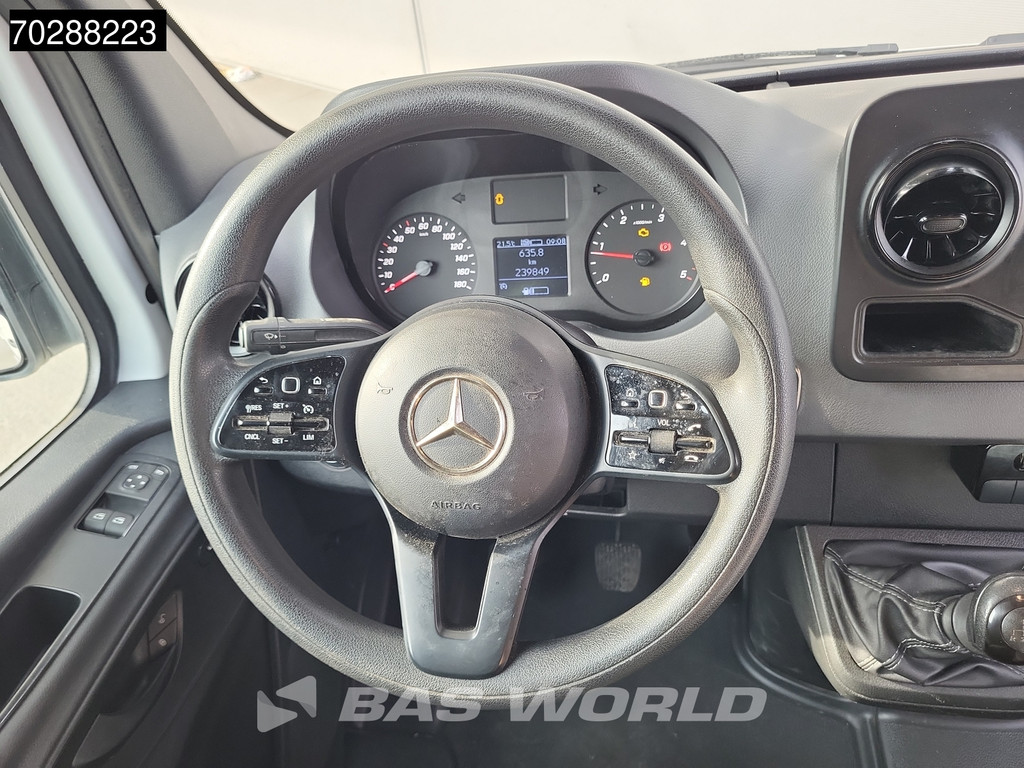 Mercedes-Benz Sprinter 316 CDI L3H2 160PK Trekhaak Navi Airco Cruise MBUX CarPlay APK 06-2026 Euro6 L3 15m3 Airco Trekhaak Cruise control 17