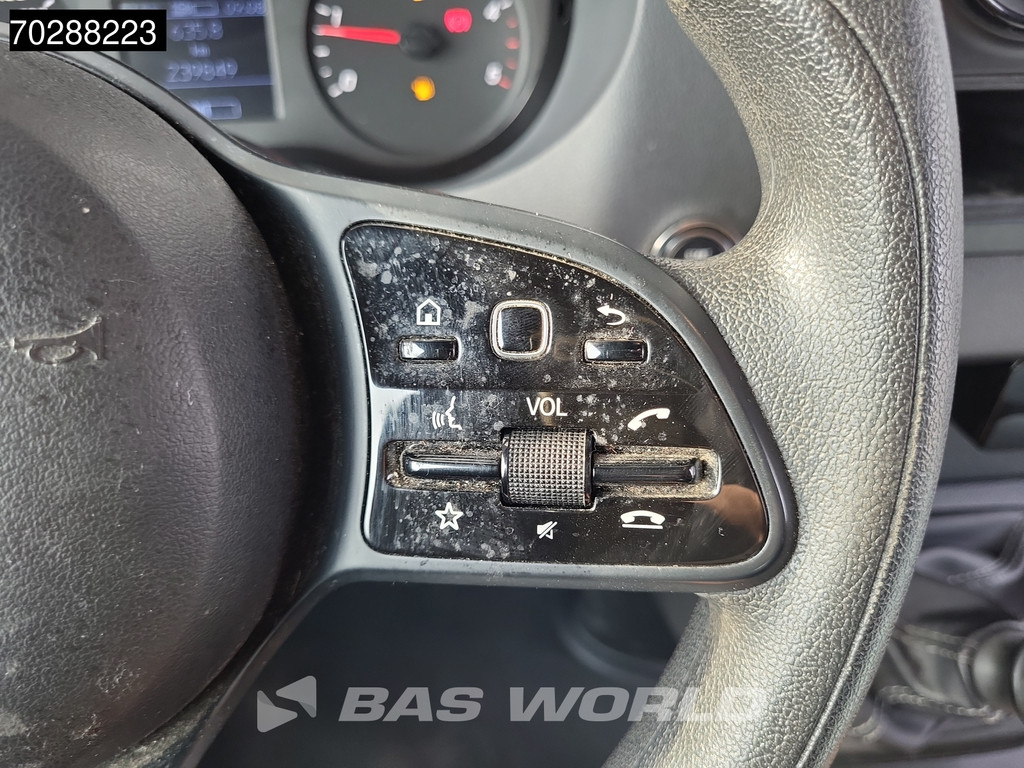 Mercedes-Benz Sprinter 316 CDI L3H2 160PK Trekhaak Navi Airco Cruise MBUX CarPlay APK 06-2026 Euro6 L3 15m3 Airco Trekhaak Cruise control 18