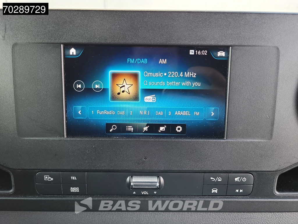Mercedes-Benz Sprinter 316 CDI Laadklep Bakwagen Airco Camera MBUX CarPlay Euro6 Meubelbak Koffer 19m3 Airco Cruise control 13