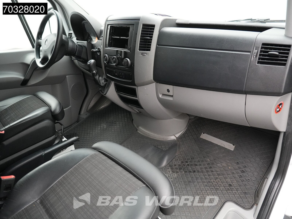 Mercedes-Benz Sprinter 316 CDI Personenbus Automaat 4-Persoons Kantoor L2H1 160PK Airco Cruise Parkeersensoren v+a Euro6 Passenger Transport Taxi TV Airco Cruise control 18