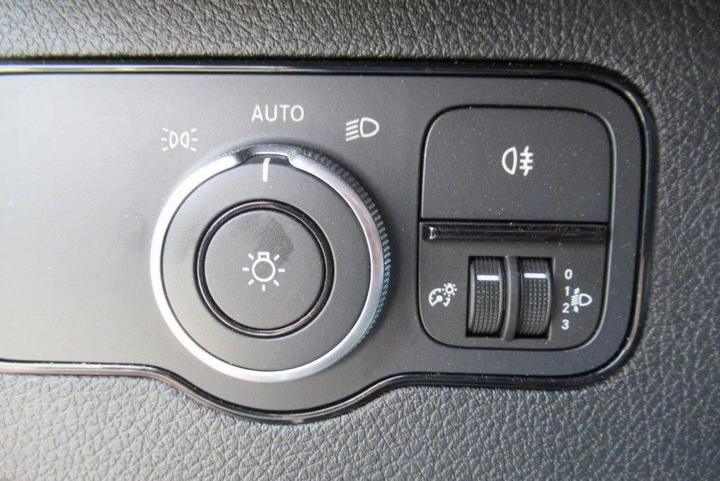 Mercedes-Benz Sprinter 317 CDI Koel / Vries/ verwarmen Carrier Xarios 350 + 220 volt nacht stekkerL2/H2 11