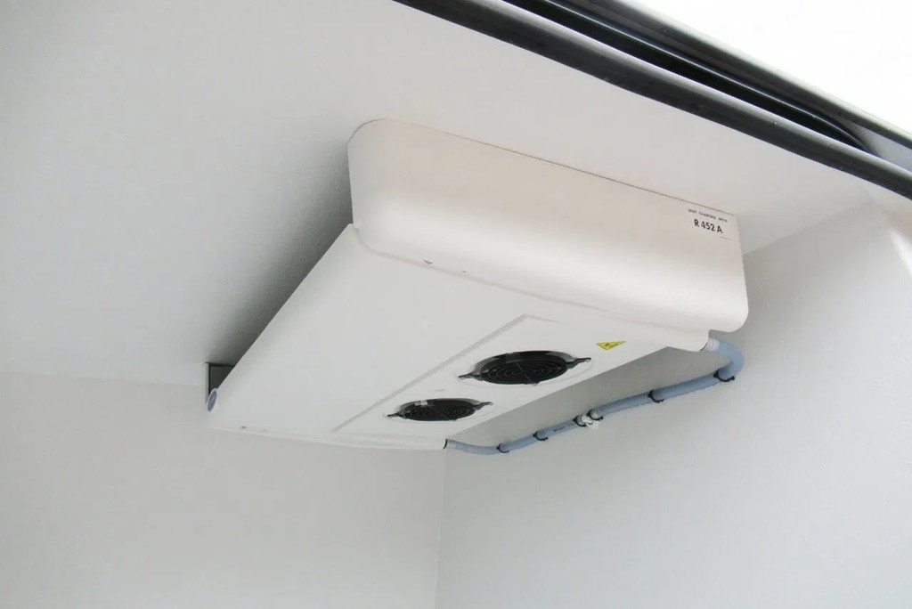 Mercedes-Benz Sprinter 317 CDI Koel / Vries/ verwarmen Carrier Xarios 350 + 220 volt nacht stekkerL2/H2 15