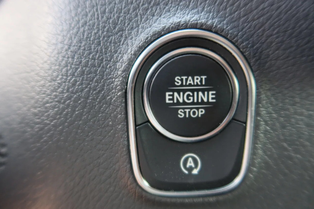 Mercedes-Benz Sprinter 317 Koel/Vries L2/H2 220 Volt stekker 8