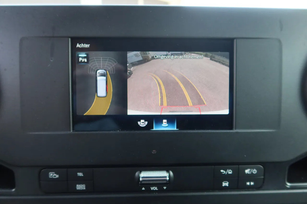 Mercedes-Benz Sprinter 317 Koel/Vries L2/H2 220 Volt stekker 9