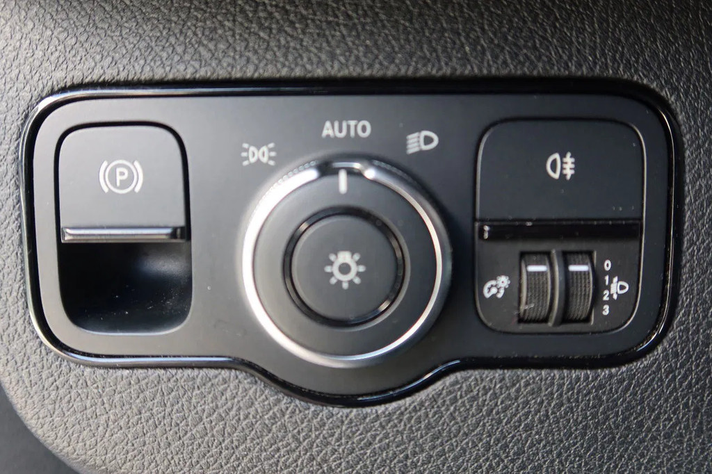 Mercedes-Benz Sprinter 317 Koel/Vries/Verwarmen met nachtaansluiting 220 volt. AUTOMAAT! 21