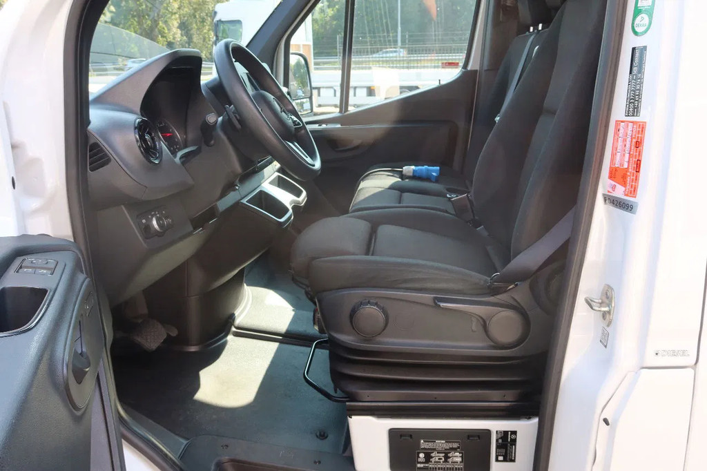 Mercedes-Benz Sprinter 317 Koel/Vries/Verwarmen met nachtaansluiting 220 volt. AUTOMAAT! 9