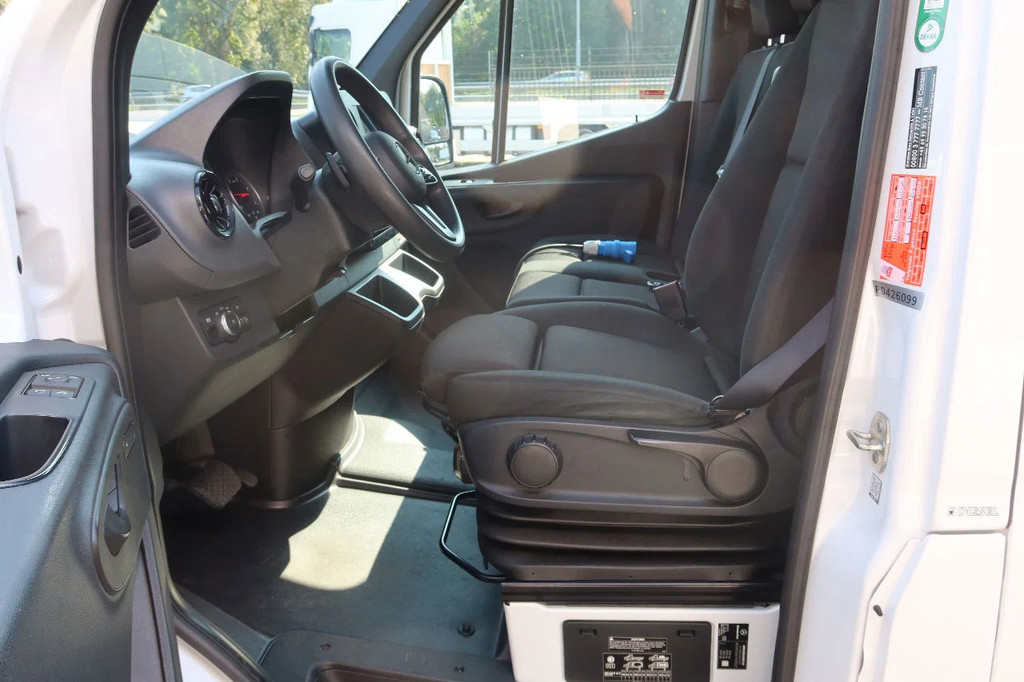 Mercedes-Benz Sprinter 317 Koel/Vries/Verwarmen met nachtaansluiting 220 volt. AUTOMAAT! 9