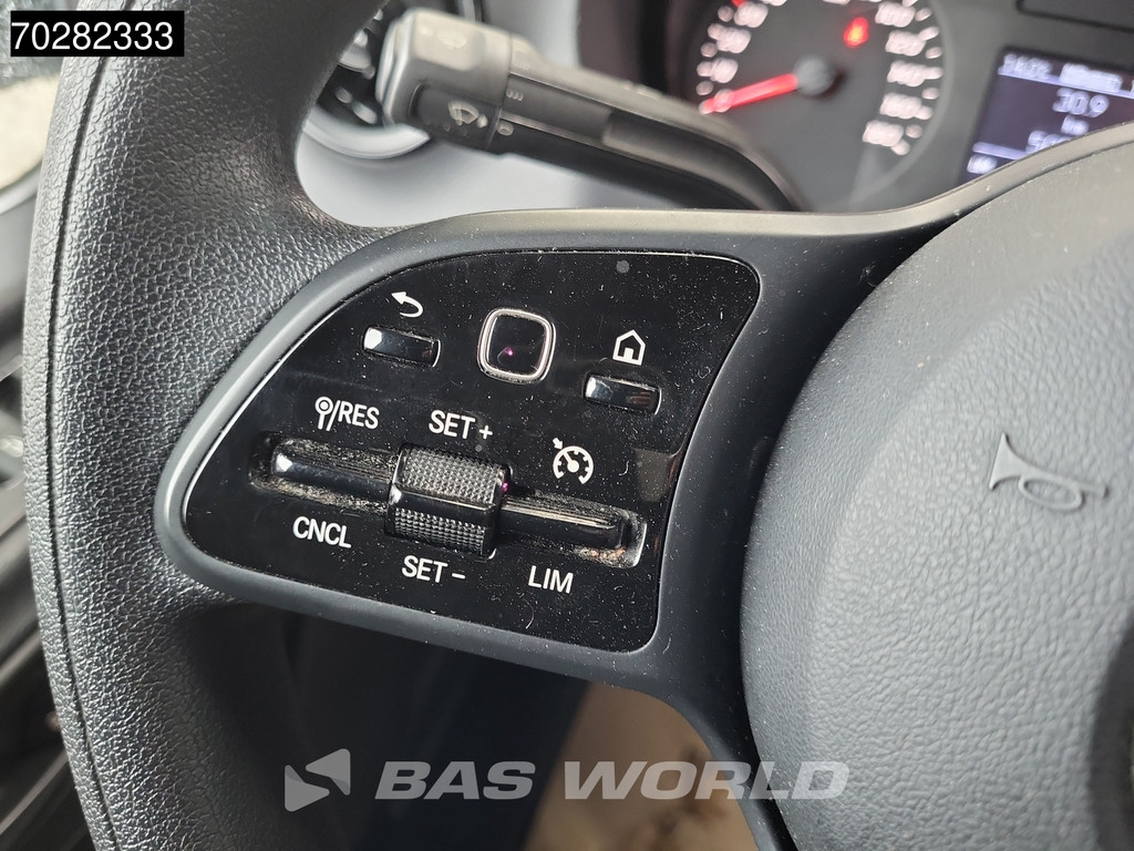 Mercedes-Benz Sprinter 317 CDI 170PK L3H2 Navi Airco Cruise Camera Parkeersensoren MBUX L3 14m3 Airco Cruise control 20