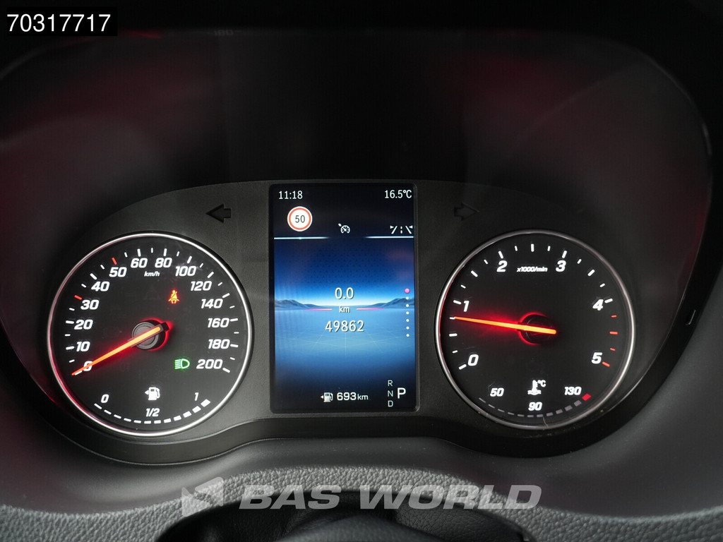Mercedes-Benz Sprinter 317 CDI 2025-Model Automaat L2H2 170PK LED Xenon Navi Airco Cruise Camera MBUX CarPlay Parkeersensoren Stoelverwarming Euro6 L2 Airco Cruise control 13