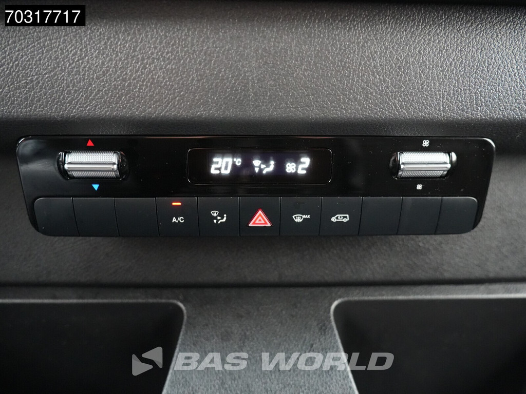 Mercedes-Benz Sprinter 317 CDI 2025-Model Automaat L2H2 170PK LED Xenon Navi Airco Cruise Camera MBUX CarPlay Parkeersensoren Stoelverwarming Euro6 L2 Airco Cruise control 15