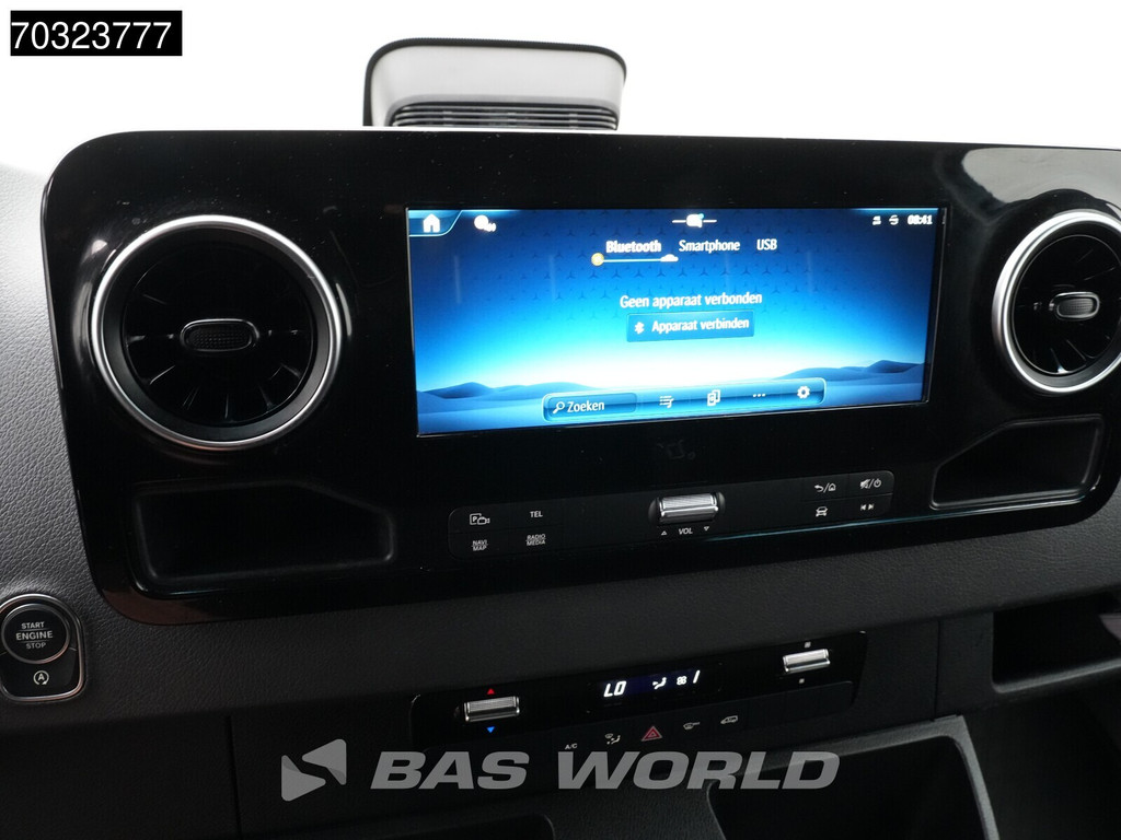 Mercedes-Benz Sprinter 317 CDI 2025-Model Automaat L2H2 170PK LED Xenon Navi Airco Cruise Camera MBUX CarPlay Parkeersensoren Stoelverwarming Euro6 L2 Airco Cruise control 18
