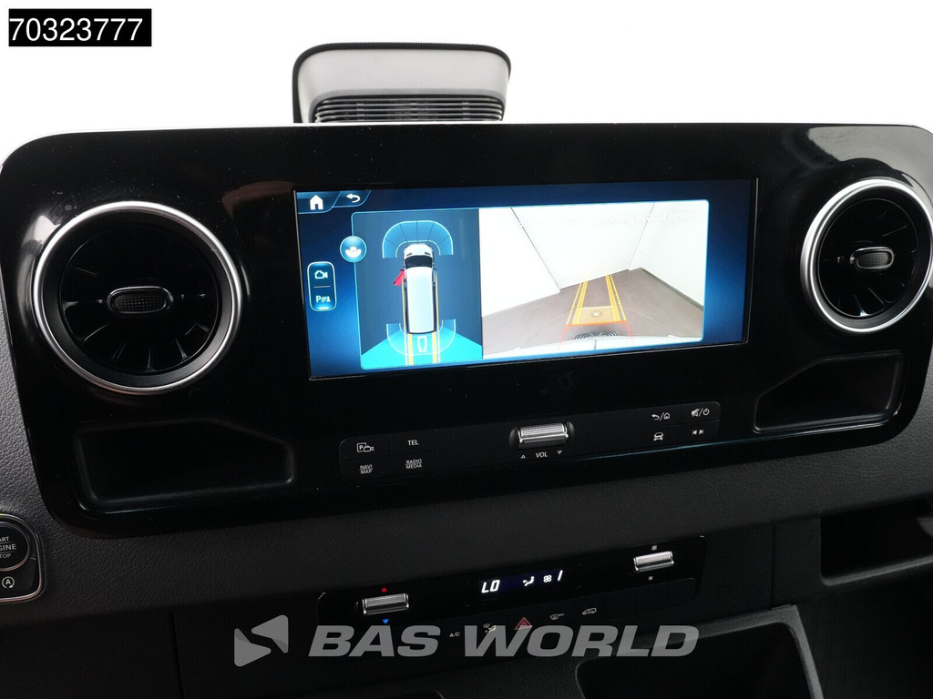 Mercedes-Benz Sprinter 317 CDI 2025-Model Automaat L2H2 170PK LED Xenon Navi Airco Cruise Camera MBUX CarPlay Parkeersensoren Stoelverwarming Euro6 L2 Airco Cruise control 19