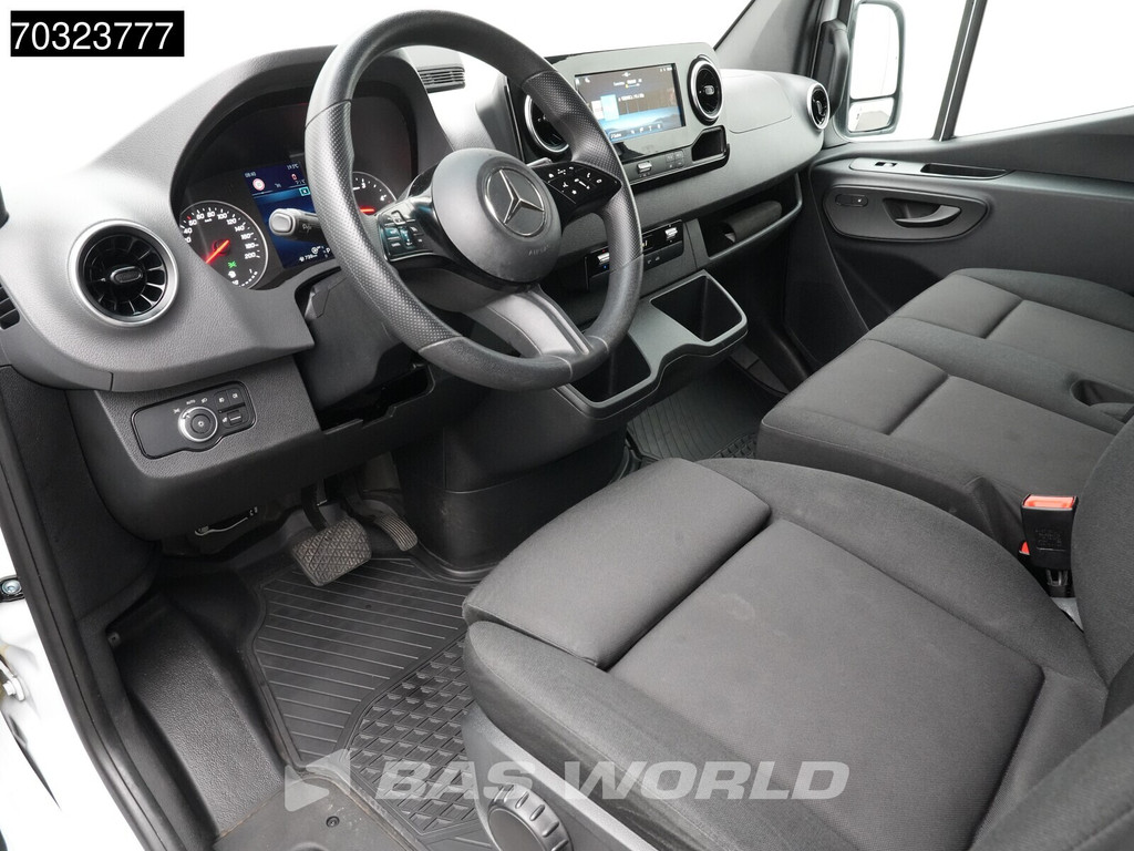 Mercedes-Benz Sprinter 317 CDI 2025-Model Automaat L2H2 170PK LED Xenon Navi Airco Cruise Camera MBUX CarPlay Parkeersensoren Stoelverwarming Euro6 L2 Airco Cruise control 3