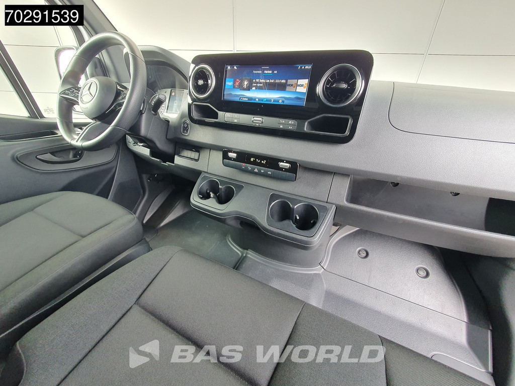 Mercedes-Benz Sprinter 317 CDI 2025-Model! Automaat L3H2 10inch MBUX CarPlay Airco Cruise CarPlay Parkeersensoren v+a Euro6 L3 15m3 Airco 10