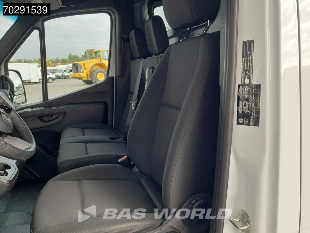 Mercedes-Benz Sprinter 317 CDI 2025-Model! Automaat L3H2 10inch MBUX CarPlay Airco Cruise CarPlay Parkeersensoren v+a Euro6 L3 15m3 Airco 12
