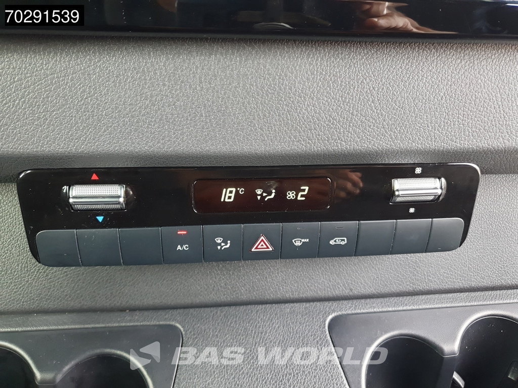 Mercedes-Benz Sprinter 317 CDI 2025-Model! Automaat L3H2 10inch MBUX CarPlay Airco Cruise CarPlay Parkeersensoren v+a Euro6 L3 15m3 Airco 16