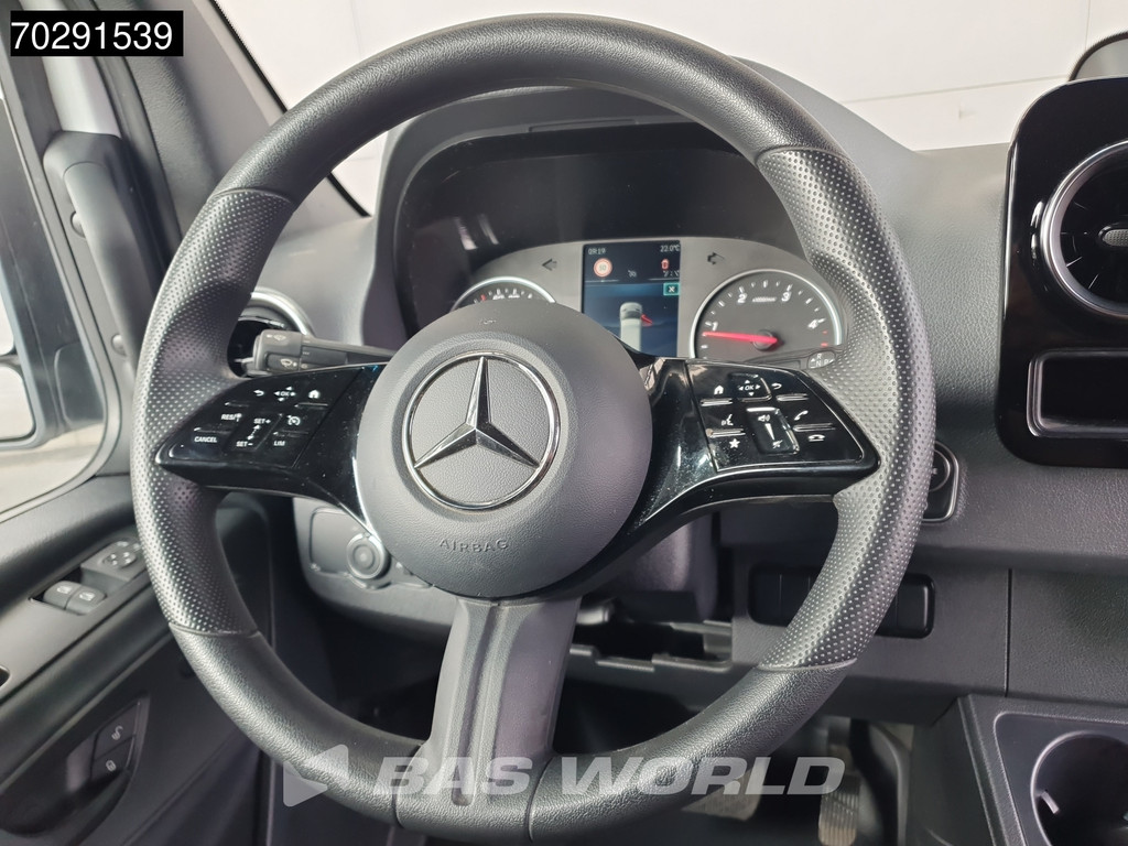 Mercedes-Benz Sprinter 317 CDI 2025-Model! Automaat L3H2 10inch MBUX CarPlay Airco Cruise CarPlay Parkeersensoren v+a Euro6 L3 15m3 Airco 17