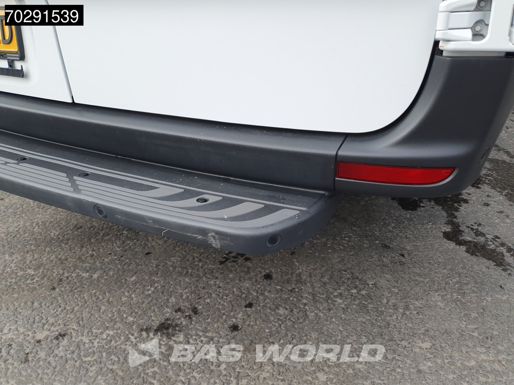 Mercedes-Benz Sprinter 317 CDI 2025-Model! Automaat L3H2 10inch MBUX CarPlay Airco Cruise CarPlay Parkeersensoren v+a Euro6 L3 15m3 Airco 9