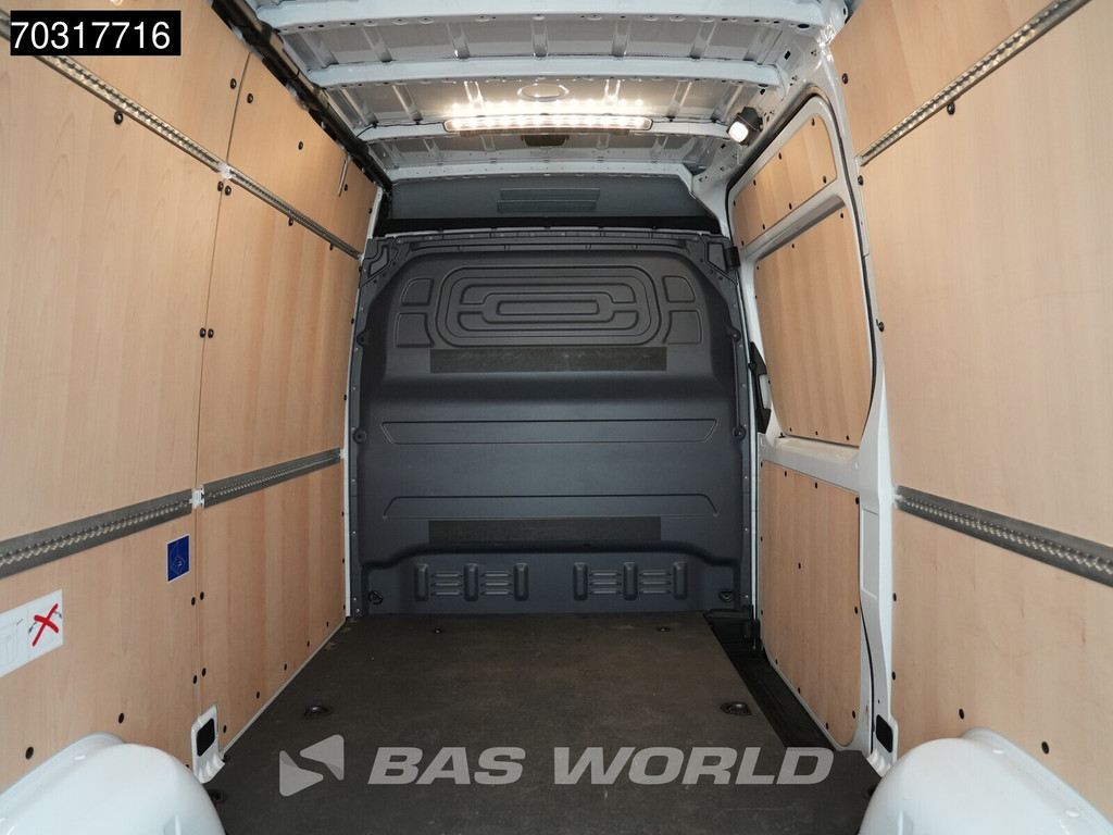 Mercedes-Benz Sprinter 317 CDI 2025 Model Automaat L2H2 170PK LED Xenon Navi Airco Cruise Camera 10inch MBUX CarPlay Parkeersensoren v+a Stoelverwarming Euro6 L2 Airco Cruise control 13
