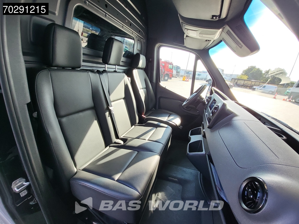 Mercedes-Benz Sprinter 317 CDI Automaat 170PK L3H2 Airco Camera Parkeersensoren MBUX CarPlay Euro6 L3 15m3 Airco 12