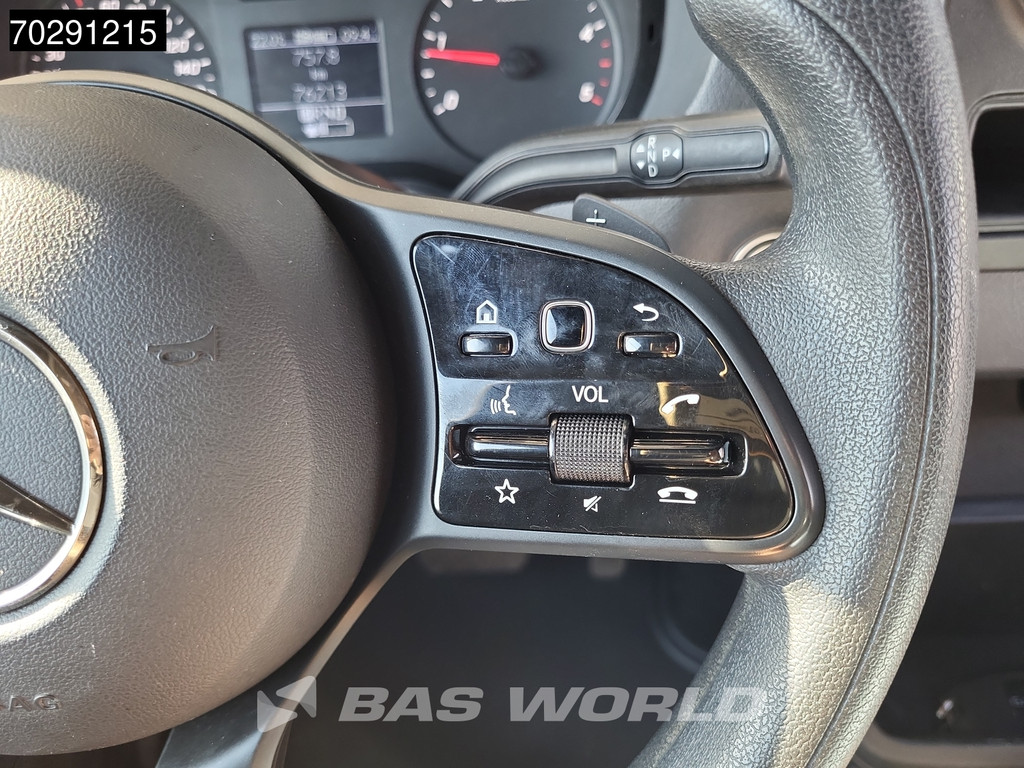 Mercedes-Benz Sprinter 317 CDI Automaat 170PK L3H2 Airco Camera Parkeersensoren MBUX CarPlay Euro6 L3 15m3 Airco 19