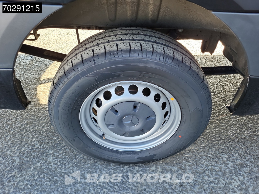 Mercedes-Benz Sprinter 317 CDI Automaat 170PK L3H2 Airco Camera Parkeersensoren MBUX CarPlay Euro6 L3 15m3 Airco 21