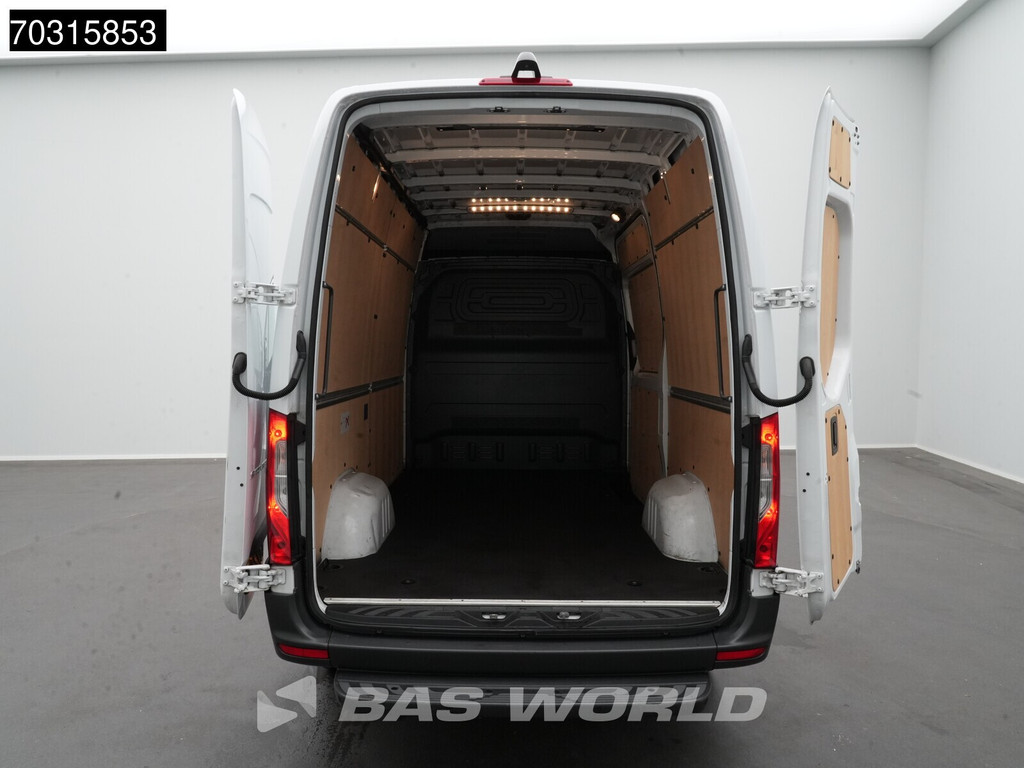 Mercedes-Benz Sprinter 317 CDI Automaat 2025 Model L2H2 170PK LED Navi Airco Cruise Camera 10inch MBUX CarPlay Parkeersensoren Stoelverwarming Euro6 L2 Airco Cruise control 5