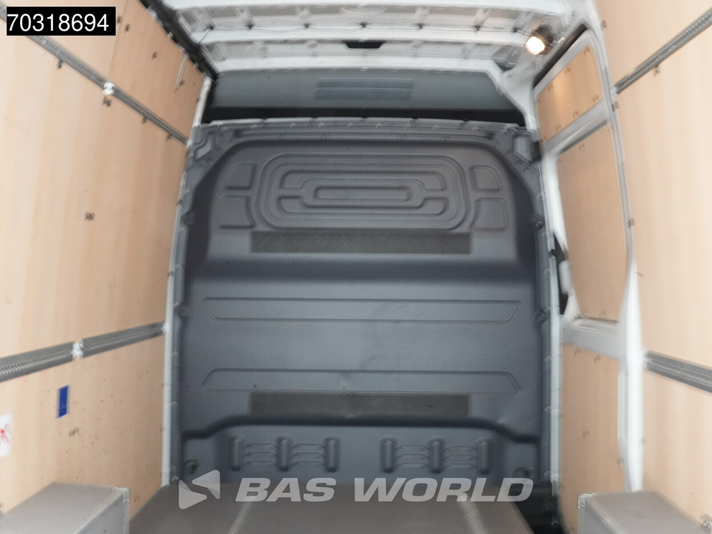 Mercedes-Benz Sprinter 317 CDI Automaat 2025 Model L2H2 170PK Navi Airco Cruise Camera 10inch MBUX CarPlay Parkeersensoren Stoelverwarming Euro6 L2 PRO Airco Cruise control 11