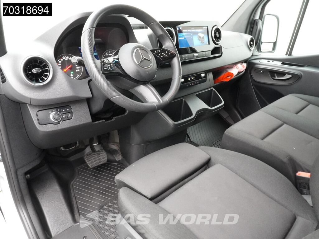 Mercedes-Benz Sprinter 317 CDI Automaat 2025 Model L2H2 170PK Navi Airco Cruise Camera 10inch MBUX CarPlay Parkeersensoren Stoelverwarming Euro6 L2 PRO Airco Cruise control 5