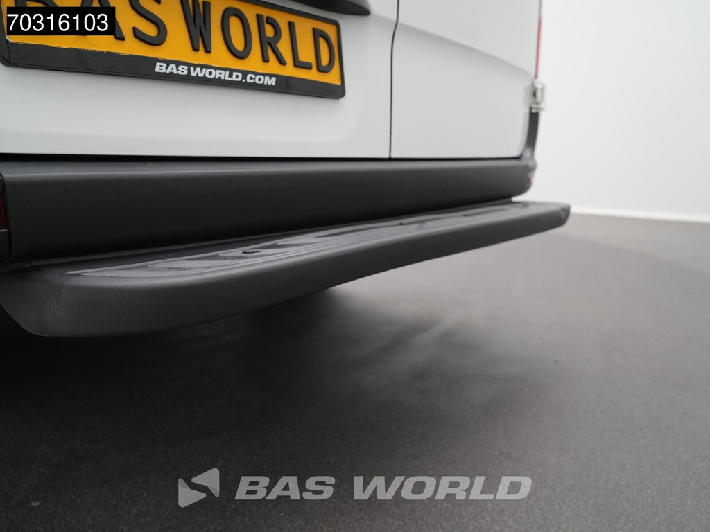 Mercedes-Benz Sprinter 317 CDI Automaat 2025 Model L2H2 170PK Navi Airco Cruise Camera MBUX CarPlay Stoelverwarming Euro6 L2 Airco Cruise control 14