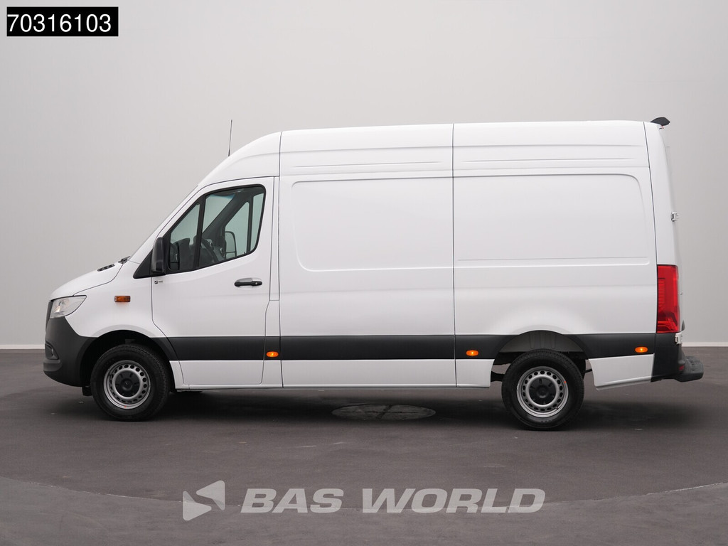 Mercedes-Benz Sprinter 317 CDI Automaat 2025 Model L2H2 170PK Navi Airco Cruise Camera MBUX CarPlay Stoelverwarming Euro6 L2 Airco Cruise control 17