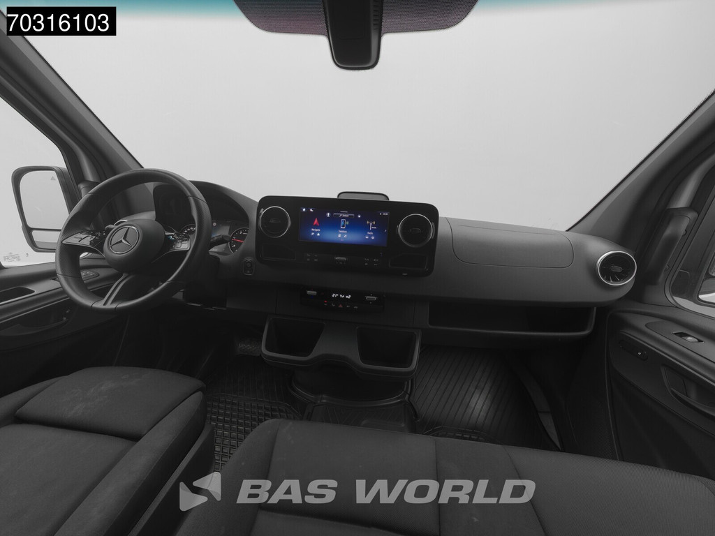 Mercedes-Benz Sprinter 317 CDI Automaat 2025 Model L2H2 170PK Navi Airco Cruise Camera MBUX CarPlay Stoelverwarming Euro6 L2 Airco Cruise control 3