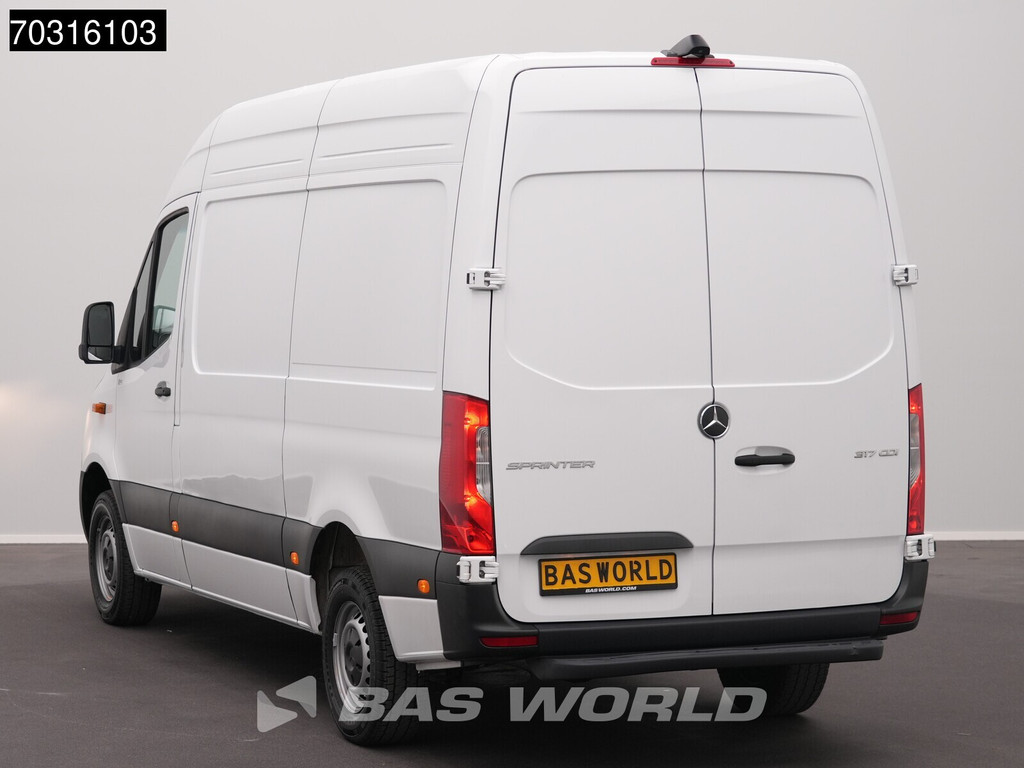 Mercedes-Benz Sprinter 317 CDI Automaat 2025 Model L2H2 170PK Navi Airco Cruise Camera MBUX CarPlay Stoelverwarming Euro6 L2 Airco Cruise control 8