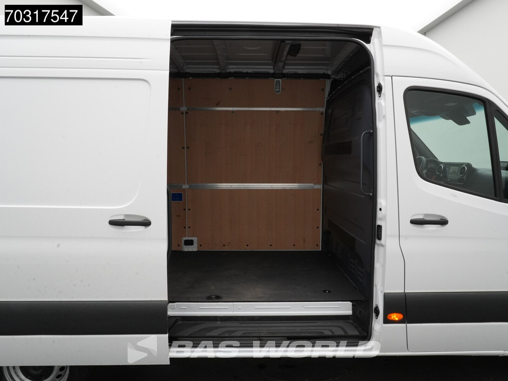 Mercedes-Benz Sprinter 317 CDI Automaat 2025 Model L2H2 LED Navi Airco Cruise Camera 10inch MBUX Parkeersensoren v+a Euro6 L2 Airco Cruise control 11