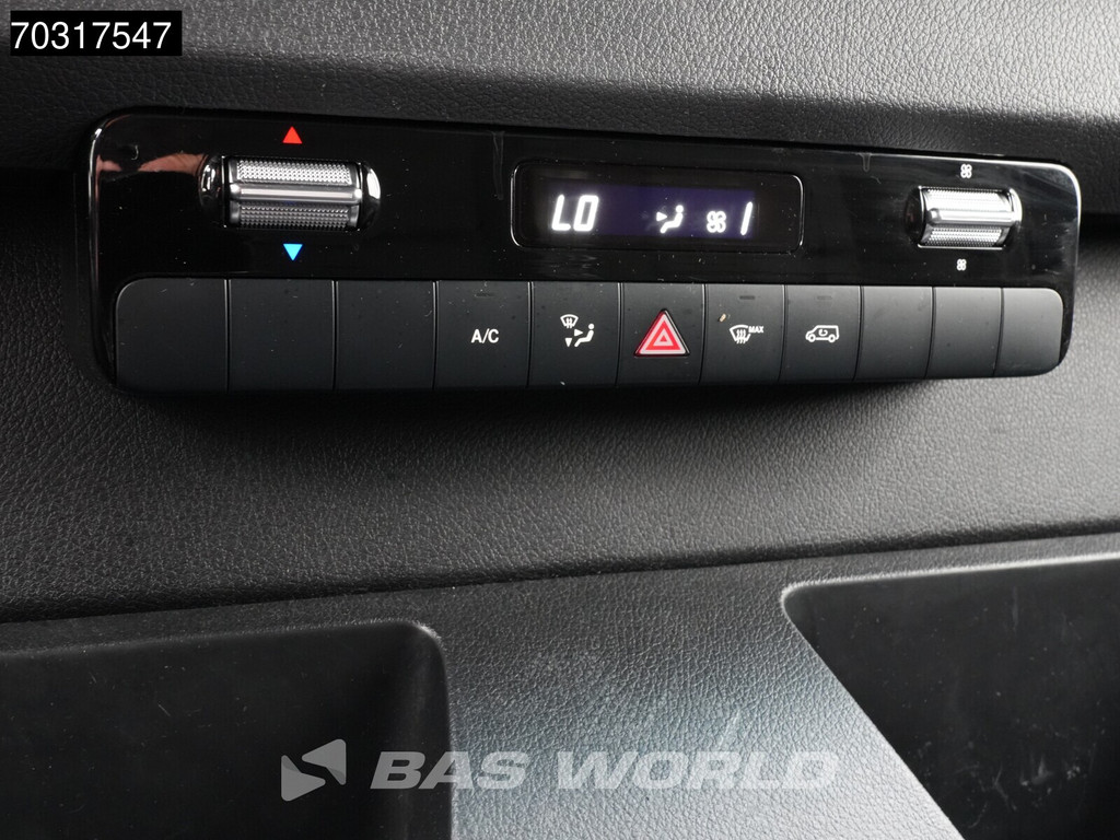 Mercedes-Benz Sprinter 317 CDI Automaat 2025 Model L2H2 LED Navi Airco Cruise Camera 10inch MBUX Parkeersensoren v+a Euro6 L2 Airco Cruise control 13