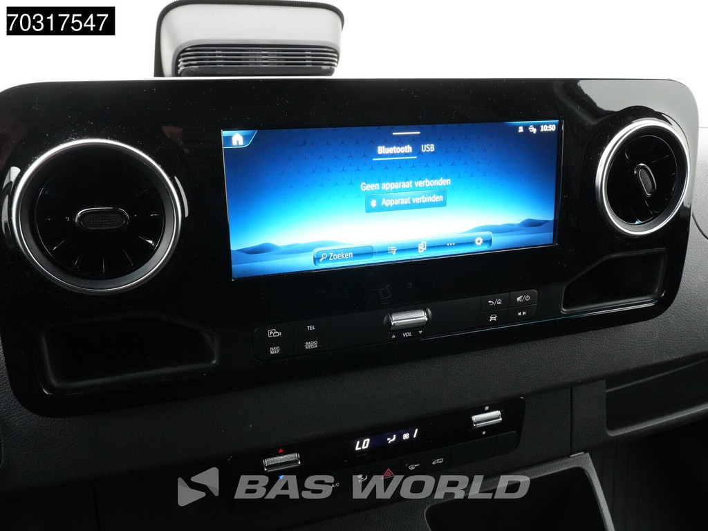 Mercedes-Benz Sprinter 317 CDI Automaat 2025 Model L2H2 LED Navi Airco Cruise Camera 10inch MBUX Parkeersensoren v+a Euro6 L2 Airco Cruise control 19